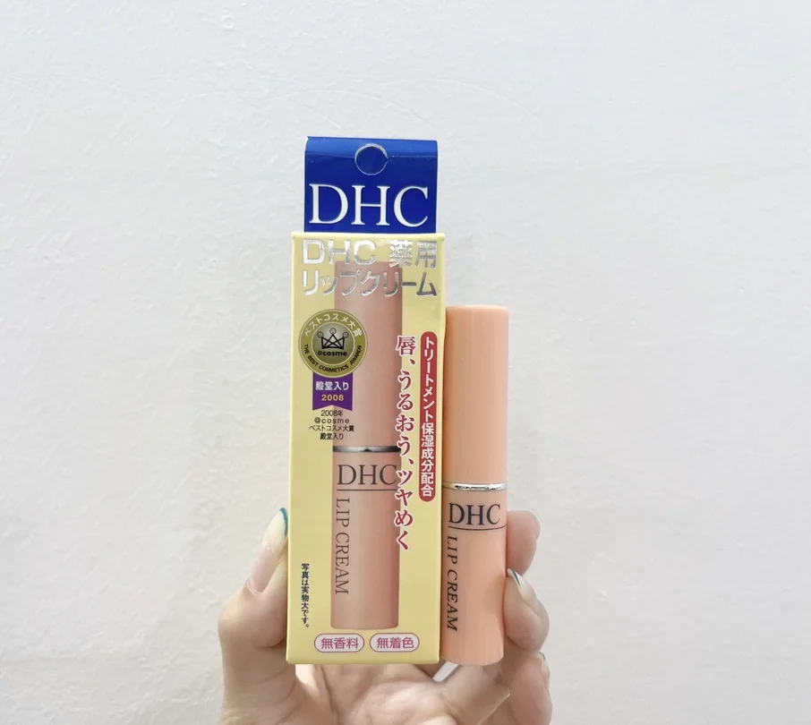 High Quality NEW Japan Olive Aloe Vera Natural Lip Balm Cream Cipbalm Lipstick For Lip Care Moisturizer 1.5g+GIFT
High Quality NEW Japan Olive Aloe Vera Natural Lip Balm Cream Cipbalm Lipstick For Lip Care Moisturizer 1.5g+GIFT