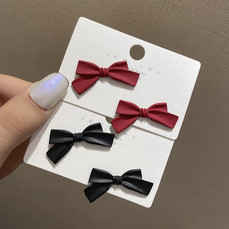 S925 Silver Needle Bow Stud Earrings for Women 2021 New Trend Fashion Piercing Earrings for Girls Grunge Aesthetic Jewelry
S925 Silver Needle Bow Stud Earrings for Women 2021 New Trend Fashion Piercing Earrings for Girls Grunge Aesthetic Jewelry
