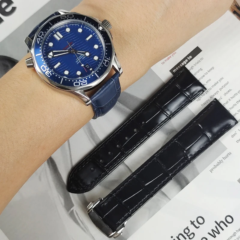 Ремешок для часов мужской из натуральной кожи, 18 мм, 20 мм, 22 мм, для часов Omega Seamaster 300 AT150, Speedmaster DE VILLE 007, планета-океан 
Ремешок для часов мужской из натуральной кожи, 18 мм, 20 мм, 22 мм, для часов Omega Seamaster 300 AT150, Speedmaster DE VILLE 007, планета-океан