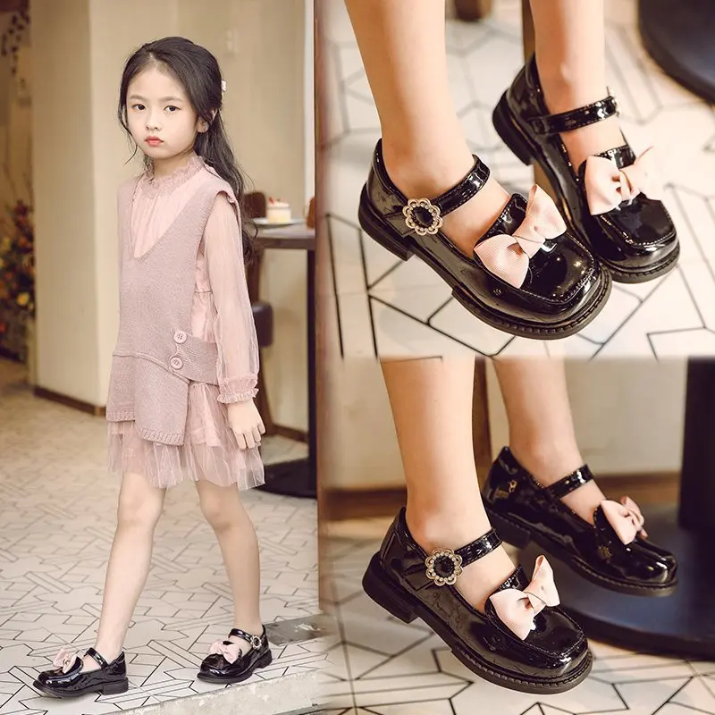 Kids Leather Shoes New Spring Autumn Vintage Elegant Children Girls Bowtie Rhinestone Bright Pu Leather Shoes Wide Sneakers Baby
Kids Leather Shoes New Spring Autumn Vintage Elegant Children Girls Bowtie Rhinestone Bright Pu Leather Shoes Wide Sneakers Baby