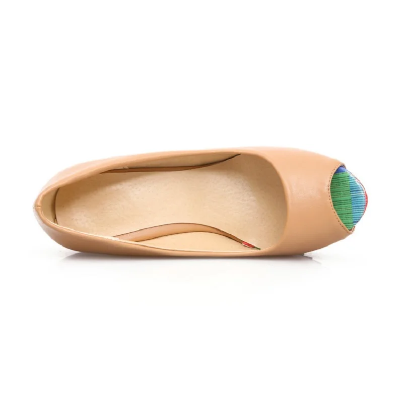 New shallow mouth high-heeled sandals fashion all-match wedge sandals waterproof platform fish mouth elegant temperament sandals 
New shallow mouth high-heeled sandals fashion all-match wedge sandals waterproof platform fish mouth elegant temperament sandals