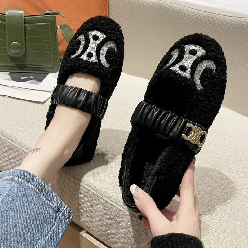 2021 Fall/winter New Style Women's Flat Shoes Metal Decoration Round Toe Lazy Shoes Plus Velvet Warm Casual Shoes Cotton Shoes
2021 Fall/winter New Style Women's Flat Shoes Metal Decoration Round Toe Lazy Shoes Plus Velvet Warm Casual Shoes Cotton Shoes