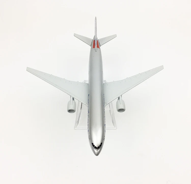 1/400 Aircraft Model Simulation Passenger Aircraft Alloy Static Decoration 16CM American Airlines Boeing 777
1/400 Aircraft Model Simulation Passenger Aircraft Alloy Static Decoration 16CM American Airlines Boeing 777
