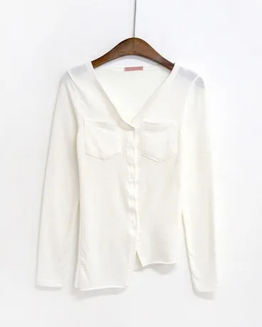 Women's Autumn New Fashion Korean Commuter Model Smoke Pink V-neck Button Small Cardigan Shirt
Women's Autumn New Fashion Korean Commuter Model Smoke Pink V-neck Button Small Cardigan Shirt