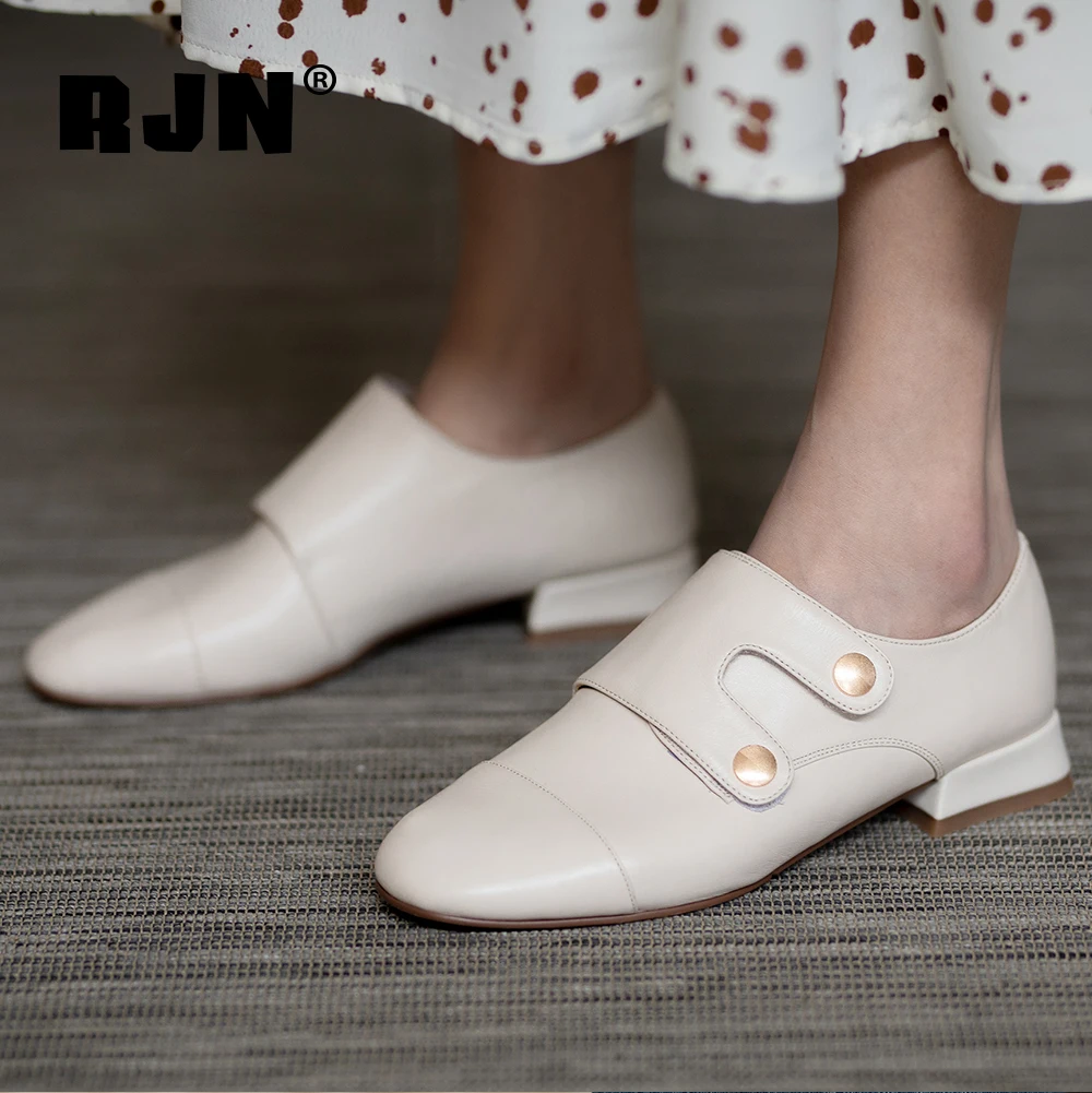 RJN New Elegant Pumps High Quality Genuine Leather Round Toe Square Low-heel Women Shoes Breathable Anti-skid Pumps Basic RO299
RJN New Elegant Pumps High Quality Genuine Leather Round Toe Square Low-heel Women Shoes Breathable Anti-skid Pumps Basic RO299