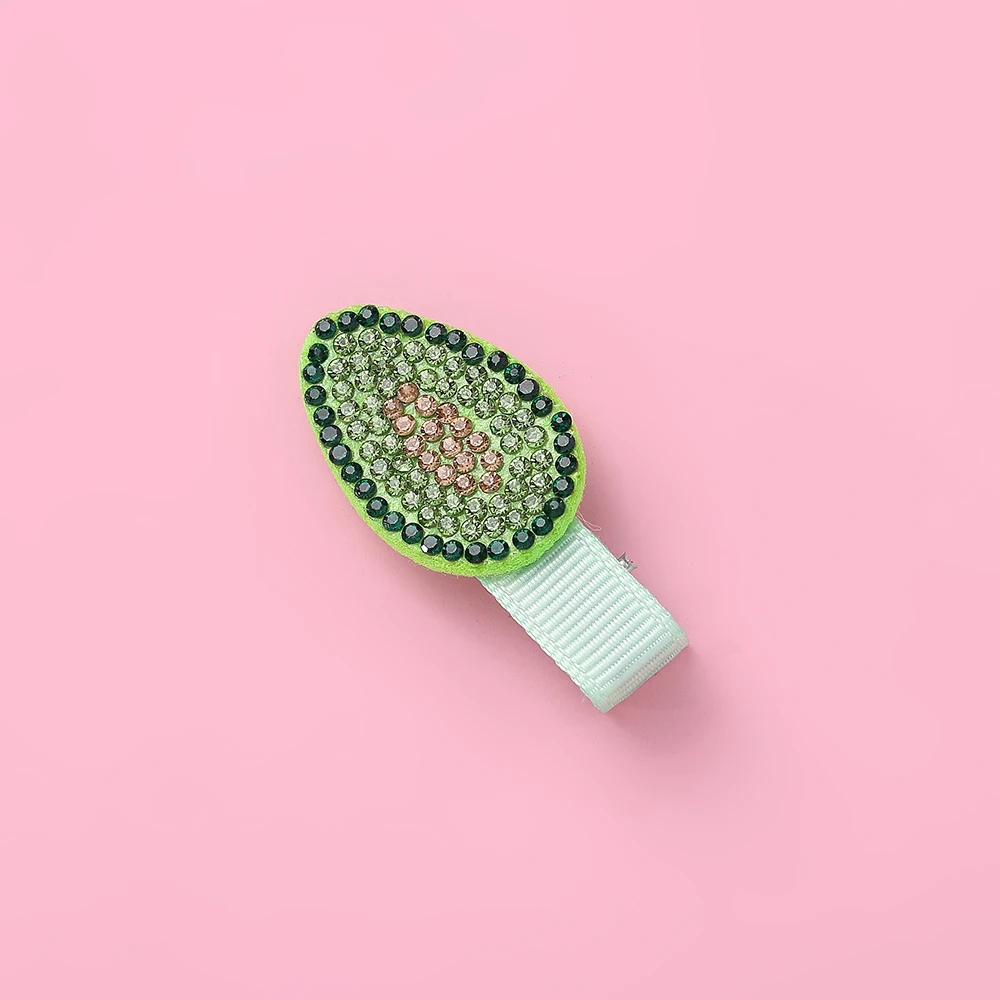1pcs Fun Fruit Baby Girl Hairpin Female Korean Children Super Cute Bangs Clip Girl Jelly Clip Hairpin Headwear Hair Accessories 
1pcs Fun Fruit Baby Girl Hairpin Female Korean Children Super Cute Bangs Clip Girl Jelly Clip Hairpin Headwear Hair Accessories