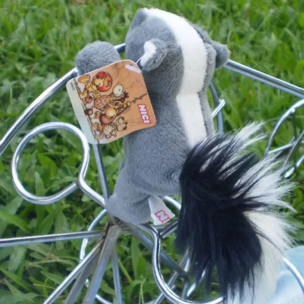 Classic gray skunk Hot Sale cute Plush toys Fridge Magnet refrigerator Fridge Magnet stuffed animals
Classic gray skunk Hot Sale cute Plush toys Fridge Magnet refrigerator Fridge Magnet stuffed animals