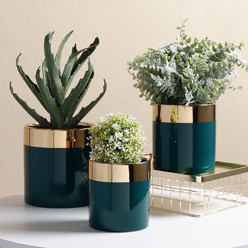 European Ins Phnom Penh Emerald Ceramic Flowerpot Desktop Light Luxury Vase Decoration Green Plant Potted Creative Gardening
European Ins Phnom Penh Emerald Ceramic Flowerpot Desktop Light Luxury Vase Decoration Green Plant Potted Creative Gardening