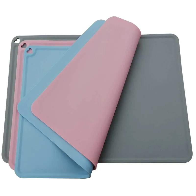 Pet Cat Dog Anti-slip Moisture Waterproof Easy To Clean Silicone Anti-overflow 60 * 40cm
Pet Cat Dog Anti-slip Moisture Waterproof Easy To Clean Silicone Anti-overflow 60 * 40cm