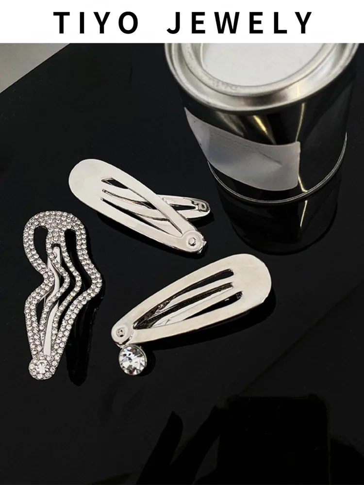 TIYO Women Hair Clip Geometric Metal Barrette Side Bangs Clip Stick Hairpin Hair Pins Headwear Hair Accessory Drop Shipping
TIYO Women Hair Clip Geometric Metal Barrette Side Bangs Clip Stick Hairpin Hair Pins Headwear Hair Accessory Drop Shipping