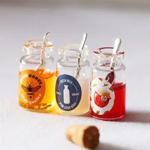 NEW 2PCS/Set 1:12 Miniature Fruit Jam Bottle Bee Honey Pretend Food for Dollhouse Kitchen Play Accessories