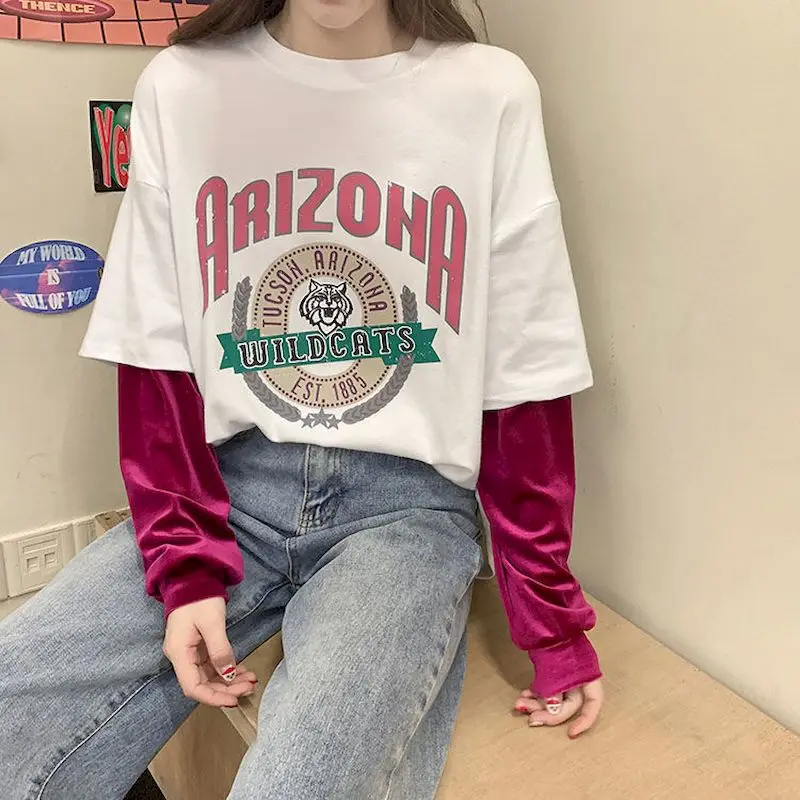 2021 Cotton Long Sleeve T-shirt Female Fake Two-piece Female Student Korean Loose Vintage Harajuku Graphic Tees Women Clothing
2021 Cotton Long Sleeve T-shirt Female Fake Two-piece Female Student Korean Loose Vintage Harajuku Graphic Tees Women Clothing