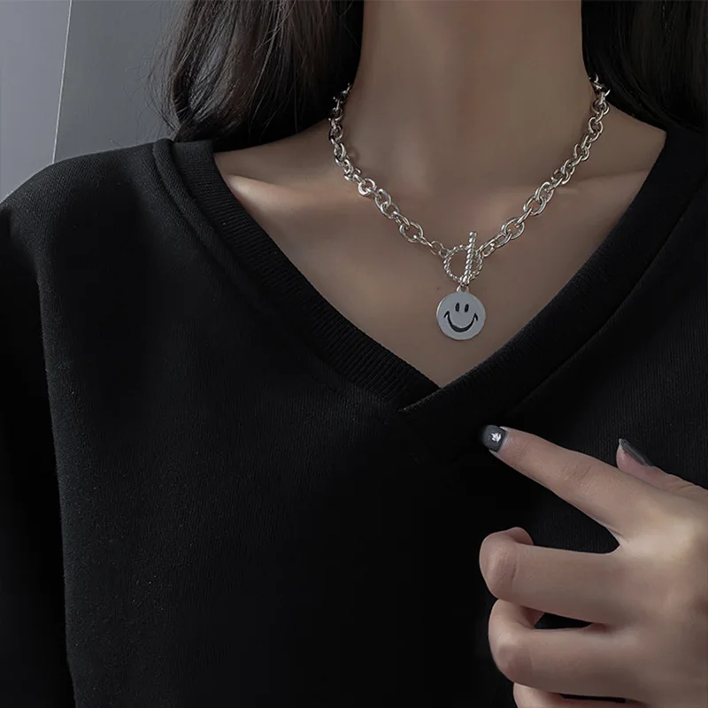 LOVOACC Cool Metallic Coin Smile Pendant Necklaces for Women Chunky Chain Toggle Clasp Circle Titanium Steel Choker Necklace
LOVOACC Cool Metallic Coin Smile Pendant Necklaces for Women Chunky Chain Toggle Clasp Circle Titanium Steel Choker Necklace