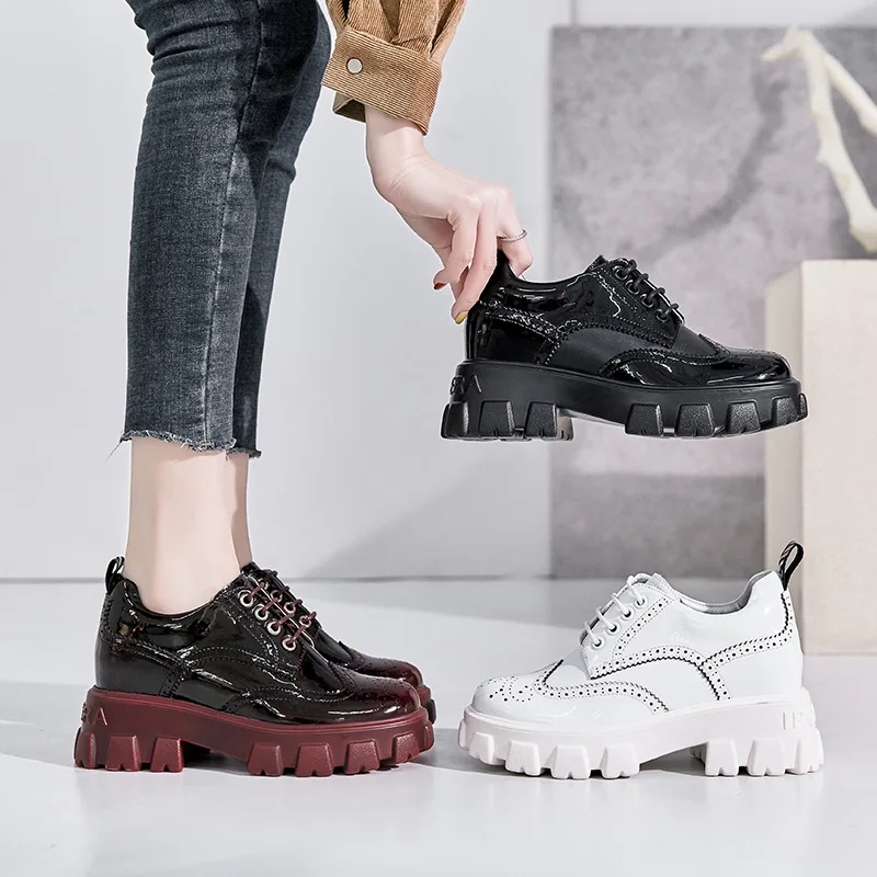 SWYIVY Leather Shoes Women Chunky Sneakers EVA Female Casual Shoes Fashion 2020 Spring High Heel White Sneakers For Women Sewing
SWYIVY Leather Shoes Women Chunky Sneakers EVA Female Casual Shoes Fashion 2020 Spring High Heel White Sneakers For Women Sewing