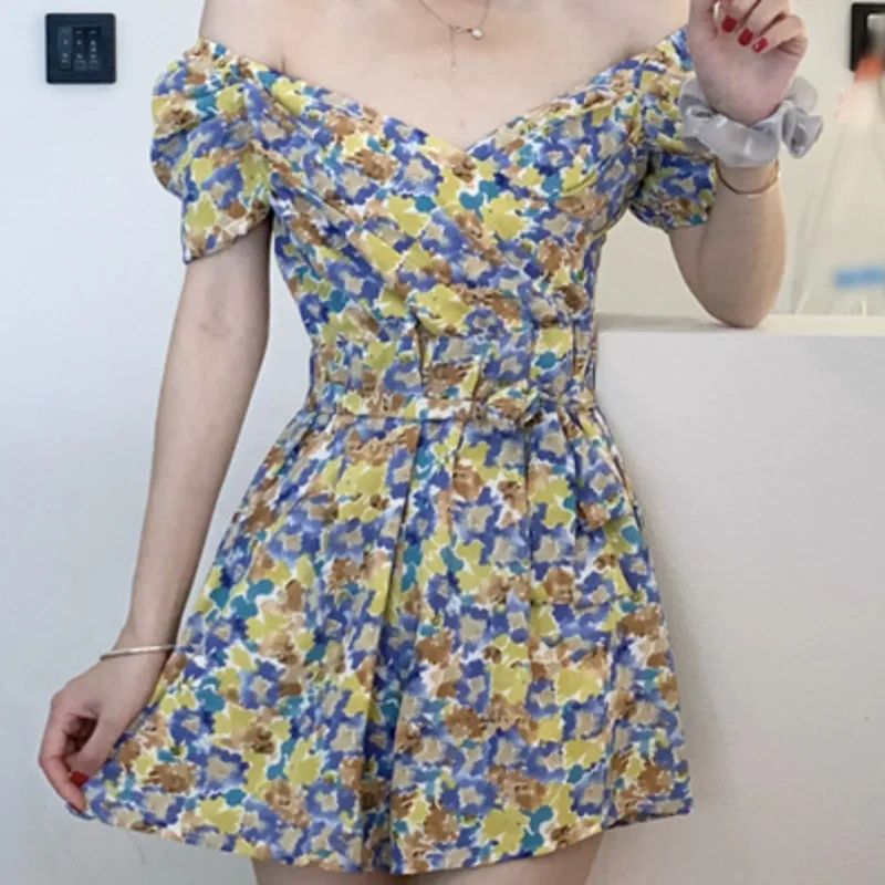Summer Boho Beach Vintage Print Jumpsuits Fashion Rompers Elegant Slim Waist Wide Leg Playsuit 2021 Monos Mujer Casual Verano
Summer Boho Beach Vintage Print Jumpsuits Fashion Rompers Elegant Slim Waist Wide Leg Playsuit 2021 Monos Mujer Casual Verano
