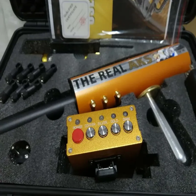 Металлоискатель Real AKS с фильтром и оригинальным чехлом для серебряного