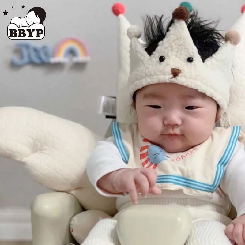 Cartoon Bear Crown Baby Hat Photography Props Winter Cotton Newborn Baby Hat Turban Infant Toddler Beanie Cap Casquette Enfant
Cartoon Bear Crown Baby Hat Photography Props Winter Cotton Newborn Baby Hat Turban Infant Toddler Beanie Cap Casquette Enfant