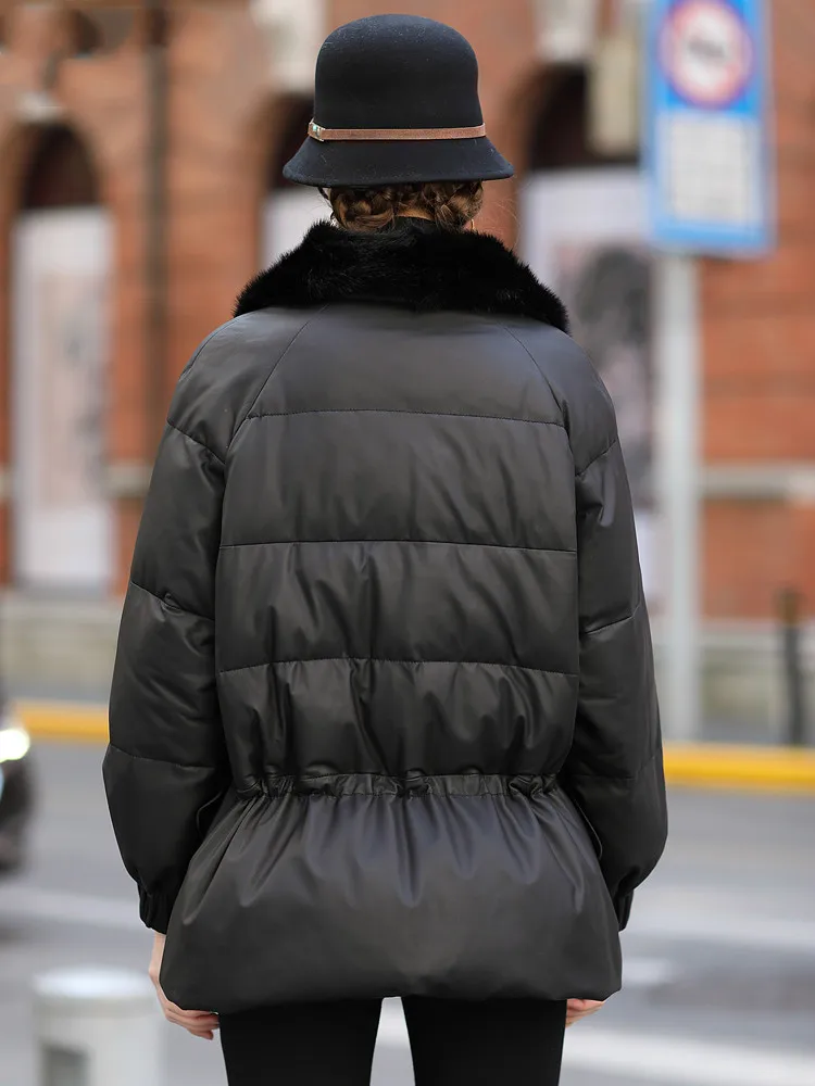 JCHB 2021 Genuine Leather Jacket Women Sheepskin Coat Female Winter Down Jackets Mink Fur Collar Fashion Mujer Chaqueta Pph2228
JCHB 2021 Genuine Leather Jacket Women Sheepskin Coat Female Winter Down Jackets Mink Fur Collar Fashion Mujer Chaqueta Pph2228