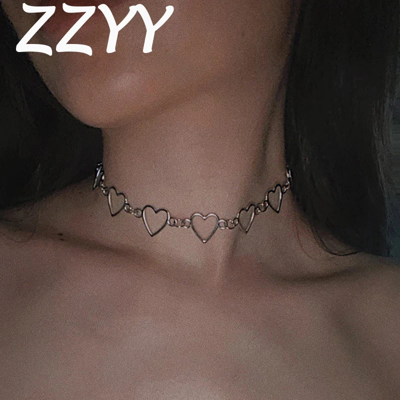 ZZYY Hollow Korean Fashion Sweet Love Heart Choker Necklace Statement Girlfriend Gift Cute Bicolor Necklace Jewelry Goth 2021
ZZYY Hollow Korean Fashion Sweet Love Heart Choker Necklace Statement Girlfriend Gift Cute Bicolor Necklace Jewelry Goth 2021