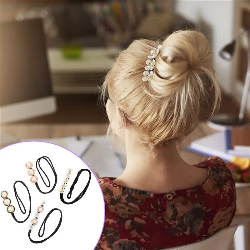4pcs Pearl Floral Hair Bun Holder Hair Donut Bun Maker Hair Curler Hair Bun Maker 
4pcs Pearl Floral Hair Bun Holder Hair Donut Bun Maker Hair Curler Hair Bun Maker