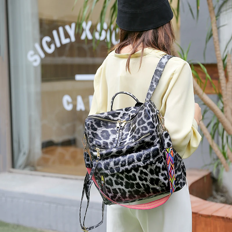 iPinee Women's PU Backpack 2021 New Large Capacity Leopard Rucksack Women's Casual Travel Backpacks Shoulder
iPinee Women's PU Backpack 2021 New Large Capacity Leopard Rucksack Women's Casual Travel Backpacks Shoulder