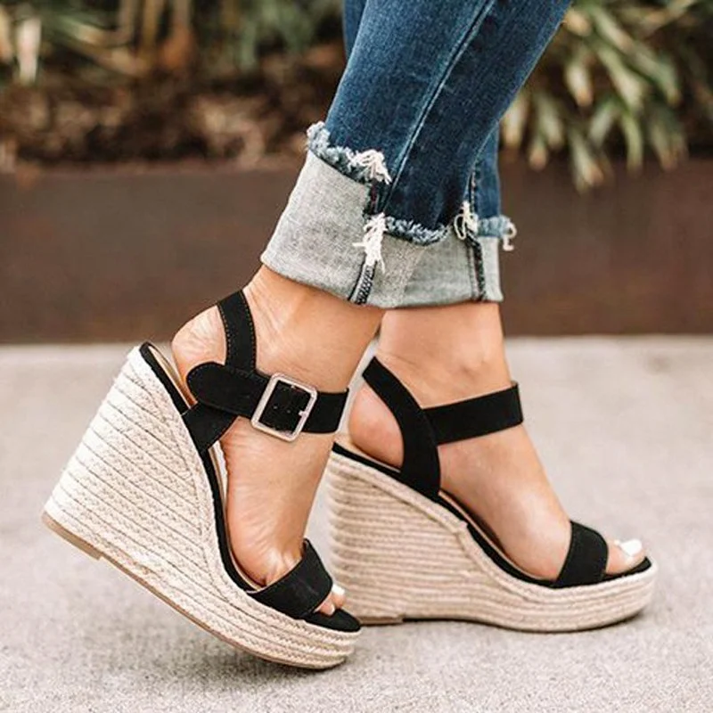 European and American Women's Sandal Fashion Wedge Heels PU Black Fish Mouth High Summer Sandal Zapatos De Mujer
European and American Women's Sandal Fashion Wedge Heels PU Black Fish Mouth High Summer Sandal Zapatos De Mujer