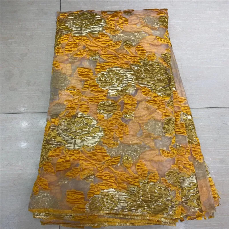 Madison 2020 Newest Jacquard Lace Fabric with Feather High Quality Brocade Lace for Bridal Materials Nigerian Brocade Fabric
Madison 2020 Newest Jacquard Lace Fabric with Feather High Quality Brocade Lace for Bridal Materials Nigerian Brocade Fabric