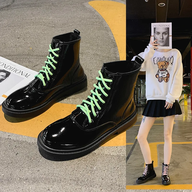 Europe 2021 Boots for Women Fashion Casual Patent Leather Ankle Boots Front Lace-up Dynamic Locomotive Platform Women's Boots
Europe 2021 Boots for Women Fashion Casual Patent Leather Ankle Boots Front Lace-up Dynamic Locomotive Platform Women's Boots