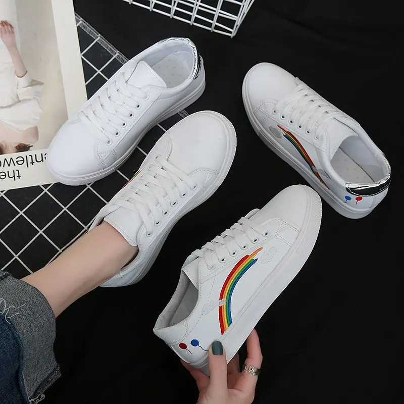2021 Women Skateboard Shoes Fashion Woman Sneakers New Rainbow Shoes Light Flat Board Shoes Comfortable Lace Up Vulcanized Shoes
2021 Women Skateboard Shoes Fashion Woman Sneakers New Rainbow Shoes Light Flat Board Shoes Comfortable Lace Up Vulcanized Shoes