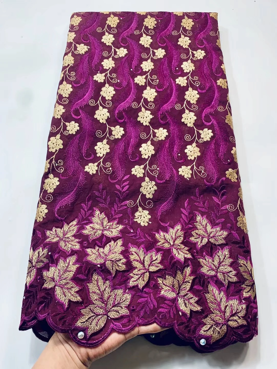 XSC19 Free shipping Cotton Lace Fabric For party dress,good looking Embroidery African lace fabric! 
XSC19 Free shipping Cotton Lace Fabric For party dress,good looking Embroidery African lace fabric!