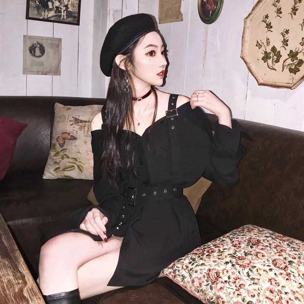 2020 Black Sexy Gothic Shirt Dress With Belt Punk Style Mini Sexy Strap Autumn Female Club Wear Party Off Shoulder Streetwear
2020 Black Sexy Gothic Shirt Dress With Belt Punk Style Mini Sexy Strap Autumn Female Club Wear Party Off Shoulder Streetwear