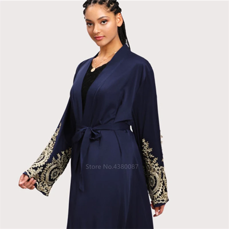 Eid Muslim Female Abaya Long Cardigan Dubai Islamic Clothing Women Embroidery Long Robe Golden Yukata Elegant Belt Ankle Vestido 
Eid Muslim Female Abaya Long Cardigan Dubai Islamic Clothing Women Embroidery Long Robe Golden Yukata Elegant Belt Ankle Vestido