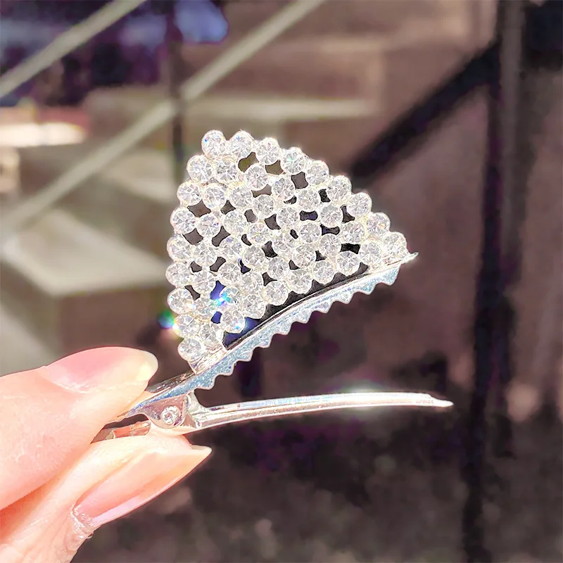 1Pair Girls Cute Shining Full Crystal Cat Ears Hairpins Princess Lovely Hair Clips Barrettes Headband Fashion Hair Accessories
1Pair Girls Cute Shining Full Crystal Cat Ears Hairpins Princess Lovely Hair Clips Barrettes Headband Fashion Hair Accessories
