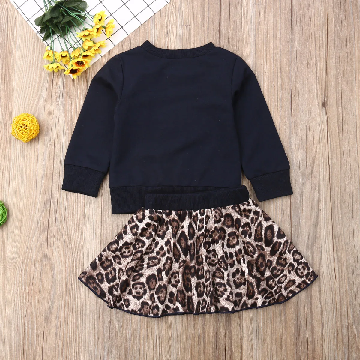 2PCS Newborn Baby Girl Autumn Clothes Cotton Long Sleeve Heart Tops Leopard Skirt Outfits Children Clothing
2PCS Newborn Baby Girl Autumn Clothes Cotton Long Sleeve Heart Tops Leopard Skirt Outfits Children Clothing