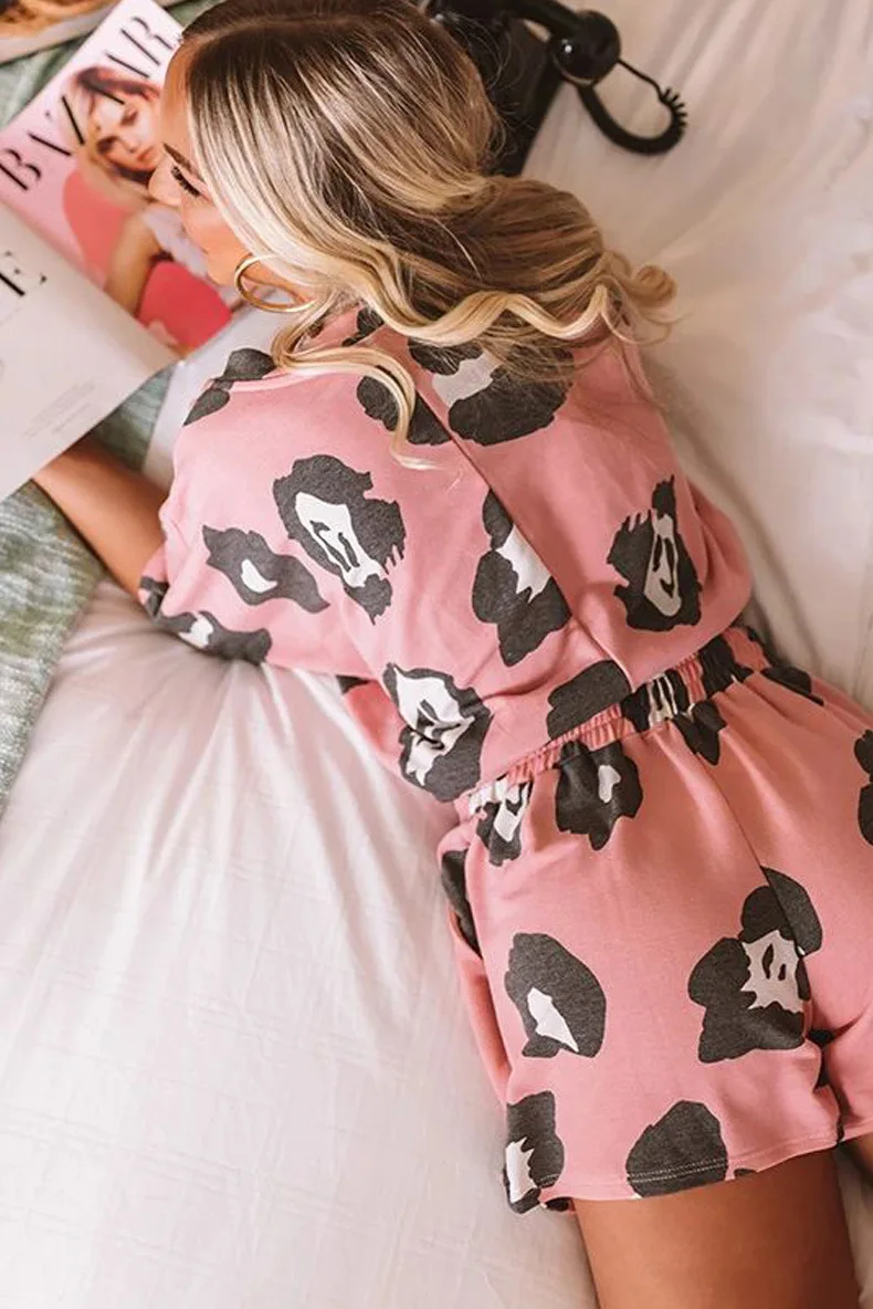summerShort sleeve pajamas set for women short of pajamas women pijama mujer cotton pajamas sleepwear pajamas with shorts
summerShort sleeve pajamas set for women short of pajamas women pijama mujer cotton pajamas sleepwear pajamas with shorts