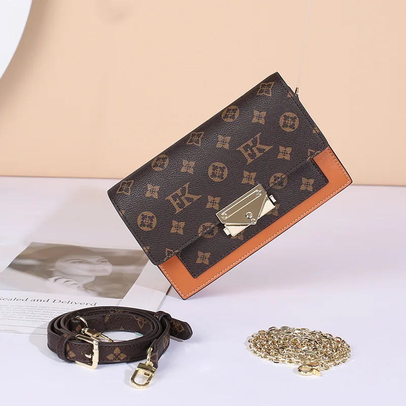 High Quality Classic Geometric Prints Crossbody Bag for Women Luxury Designer Brand Ladies Designer PVC Purses Grand Sac Femme
High Quality Classic Geometric Prints Crossbody Bag for Women Luxury Designer Brand Ladies Designer PVC Purses Grand Sac Femme