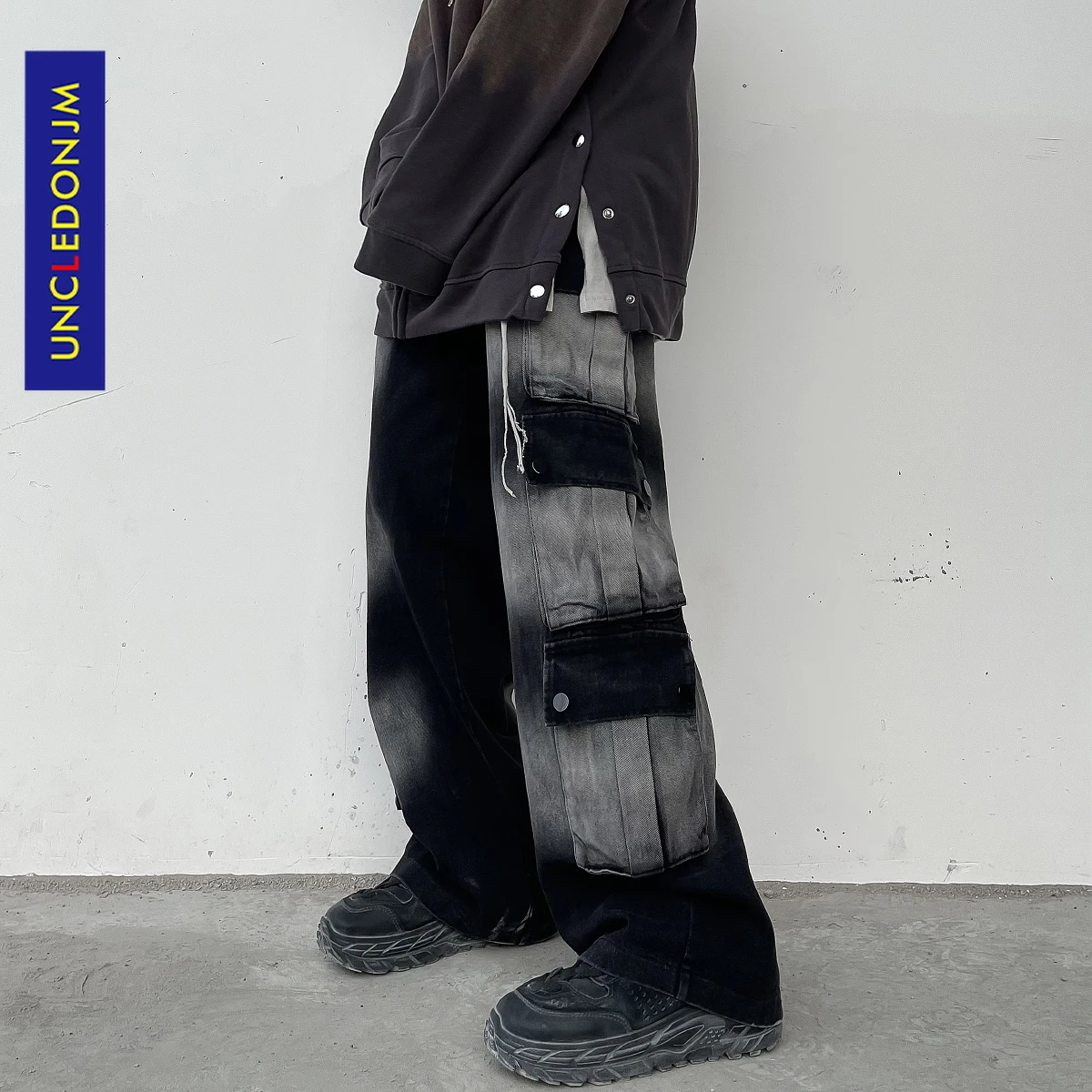 Gradient multi-pocket jeans for men Hip Hop streetwear men Tie dyed baggy jeans women biker jeans Cargo Pants U3080
Gradient multi-pocket jeans for men Hip Hop streetwear men Tie dyed baggy jeans women biker jeans Cargo Pants U3080