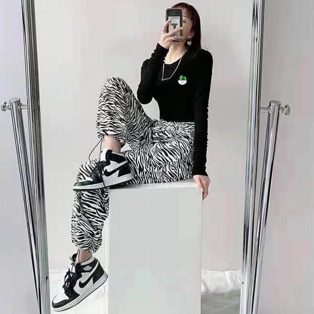 Kawaii Мультфильм хлопковая рубашка женские брюки в полоску комплект Harajuku короткий топ с длинным рукавом модные Универсальные женские спорти...
Kawaii Мультфильм хлопковая рубашка женские брюки в полоску комплект Harajuku короткий топ с длинным рукавом модные Универсальные женские спорти...