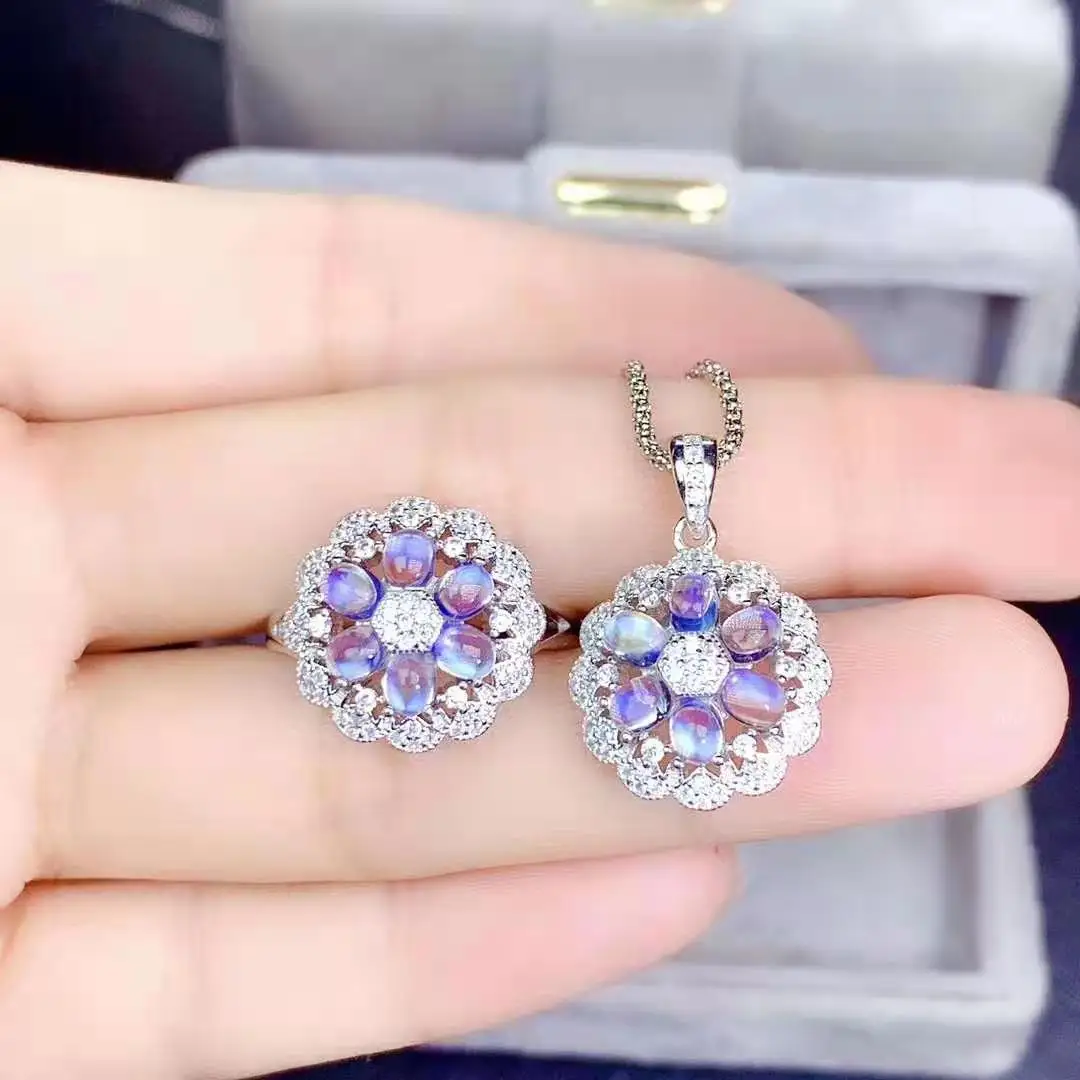 Natural Moonstone Flower Type Ring Pendant Necklace Set S925 Pure Silver Fine Fashion Jewelry for Women Free Shipping MeiBaPJ FS
Natural Moonstone Flower Type Ring Pendant Necklace Set S925 Pure Silver Fine Fashion Jewelry for Women Free Shipping MeiBaPJ FS