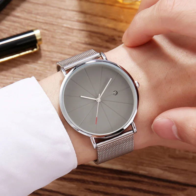 100 pcs /lot Fashionable Style Meter Line Calendar Watch Top-grade Couples Quartz Wristmas
100 pcs /lot Fashionable Style Meter Line Calendar Watch Top-grade Couples Quartz Wristmas