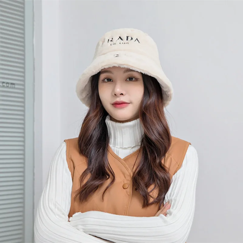 French Warm Wool Beanie Hat Vintage Plain Beret Hats Solid Color Elegant Lady Winter Caps for Women Girl HAT211027
French Warm Wool Beanie Hat Vintage Plain Beret Hats Solid Color Elegant Lady Winter Caps for Women Girl HAT211027