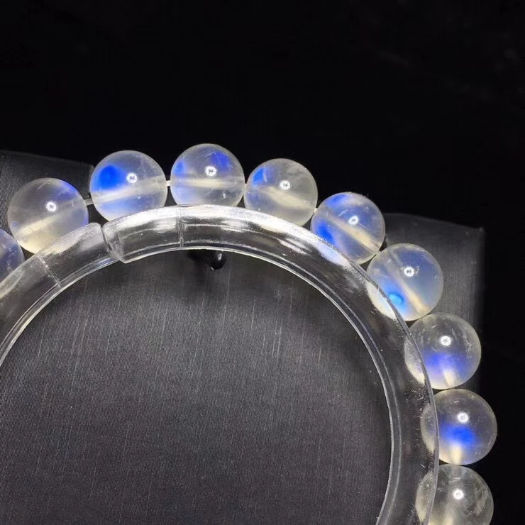 9mm Certificate Natural Moonstone Blue Light Clear Round Beads Bracelet Women Men Fashion Jewelry Moonstone Beads AAAAAA
9mm Certificate Natural Moonstone Blue Light Clear Round Beads Bracelet Women Men Fashion Jewelry Moonstone Beads AAAAAA
