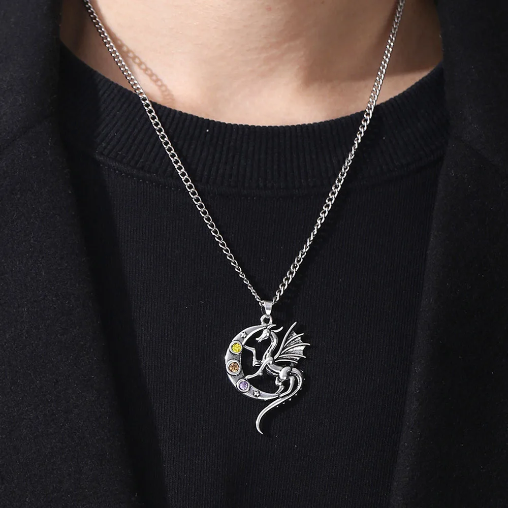 New Design Metal Inlaid Moonlight Gemstone Seahorse Pendant Necklace Rock Punk Retro Trend Party Popular Jewelry Creative Gift 
New Design Metal Inlaid Moonlight Gemstone Seahorse Pendant Necklace Rock Punk Retro Trend Party Popular Jewelry Creative Gift