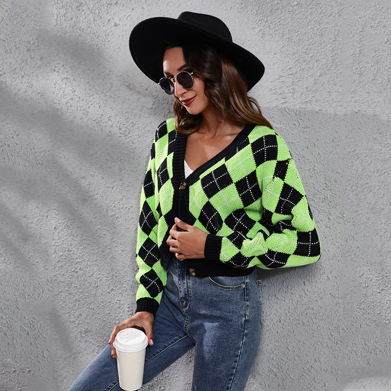 WOHUADI Vintage Loose Women's Clothing Knitted Sweater Green Black Argyle Grid Female Coat Outerwear Long Sleeve Short Cardigan
WOHUADI Vintage Loose Women's Clothing Knitted Sweater Green Black Argyle Grid Female Coat Outerwear Long Sleeve Short Cardigan