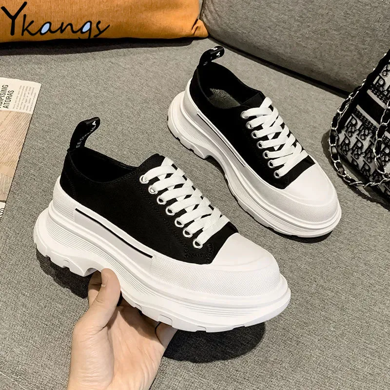 Harajuku Style Low-top Women's Canvas Shoes Korean Style Increased Platform Ladies Sneakers Campus Style Lace-up Vulcanize Shoes
Harajuku Style Low-top Women's Canvas Shoes Korean Style Increased Platform Ladies Sneakers Campus Style Lace-up Vulcanize Shoes