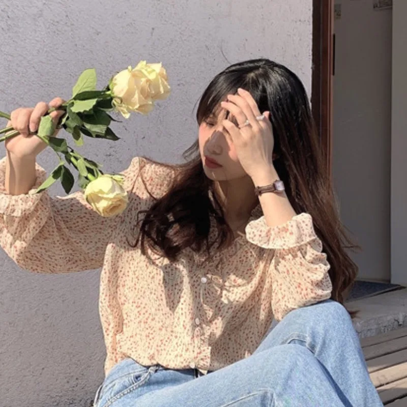 ZAWAHIKI Elegant Sweet Women's Shirt Spring 2021 V Neck Edible Tree Fungus Patchwork Flare Long Sleeve Tops Print Chiffon Blouse
ZAWAHIKI Elegant Sweet Women's Shirt Spring 2021 V Neck Edible Tree Fungus Patchwork Flare Long Sleeve Tops Print Chiffon Blouse