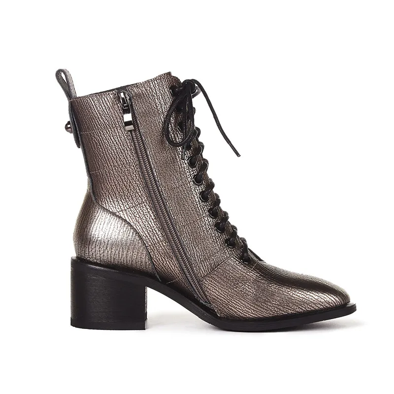 Natural Cow Leather Shoes Woman Women Motorcycle Boots Ladies Genuine Leather Ankle Boots Women Winter Warm Booties Lace up Shoe 
Natural Cow Leather Shoes Woman Women Motorcycle Boots Ladies Genuine Leather Ankle Boots Women Winter Warm Booties Lace up Shoe