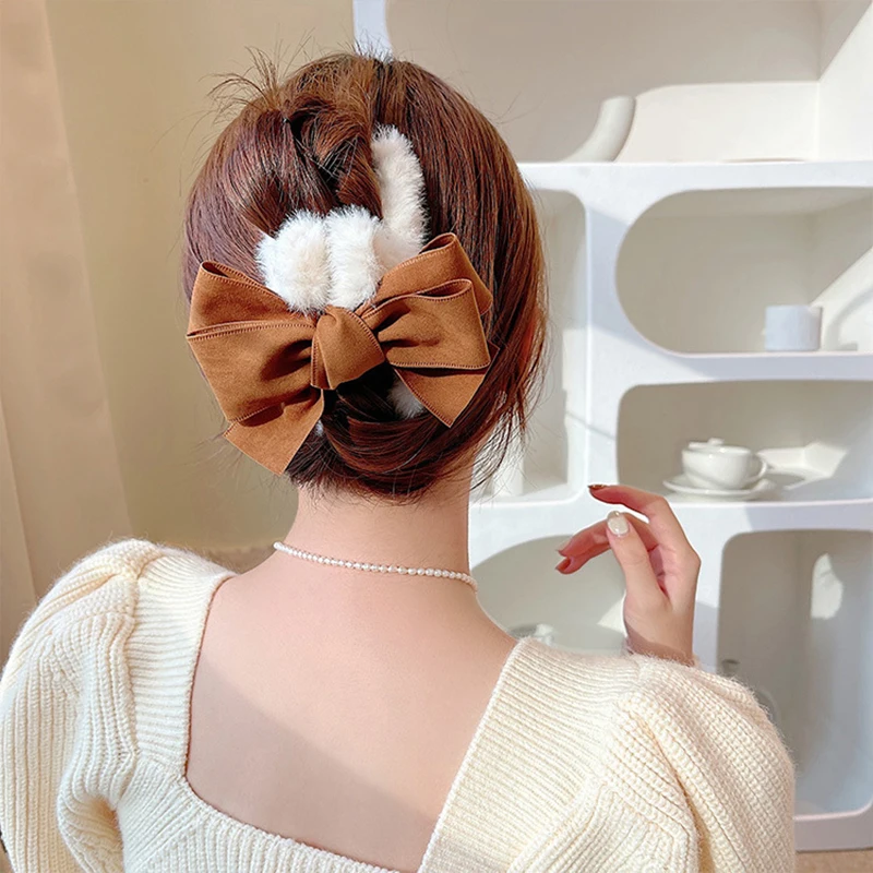 Elegant Vintage Plush Hair Claws Bowknot Large Size Hair Clamp Crab Clip Cute Sweet Plush Shark Clips Women Hair Accessories New
Elegant Vintage Plush Hair Claws Bowknot Large Size Hair Clamp Crab Clip Cute Sweet Plush Shark Clips Women Hair Accessories New