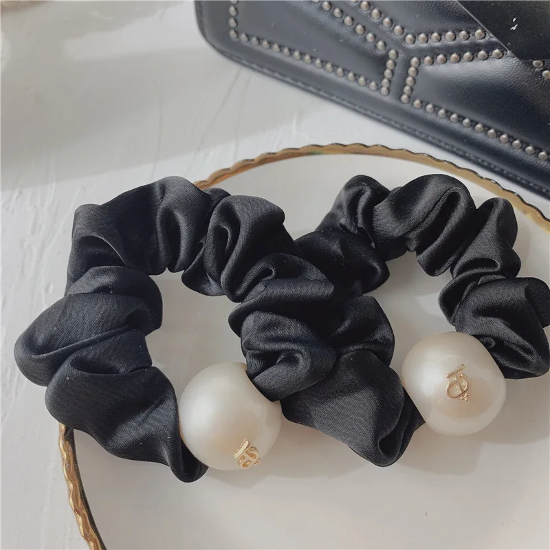 Women Hair Rope Bow High Elastic Rubber Band Silk Pearl Hair Band Hair Accessories Elastic Hair Bands Rope Headdress A875269
Women Hair Rope Bow High Elastic Rubber Band Silk Pearl Hair Band Hair Accessories Elastic Hair Bands Rope Headdress A875269