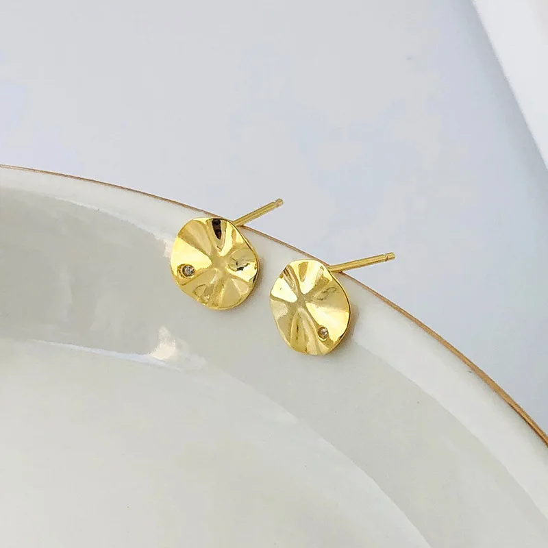 Korean Bump Earings 925 Sterling Silver Earrings For Woman Gold Female Earring Charm Jewellery pendientes plata de ley 925 mujer
Korean Bump Earings 925 Sterling Silver Earrings For Woman Gold Female Earring Charm Jewellery pendientes plata de ley 925 mujer